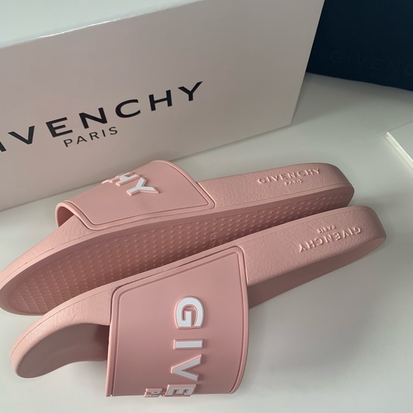 Givenchy Pink Logo Rubber Slides Sandals - Picture 3 of 8